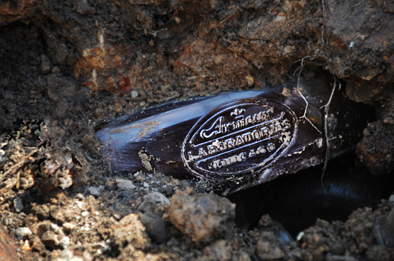 Armour Laboratories Bottle_Chicago_75