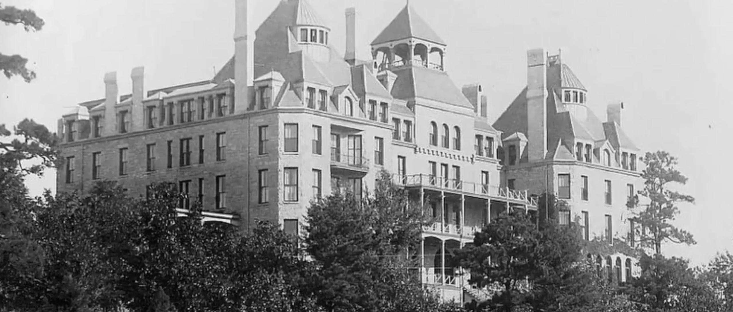 america's most haunted hotel